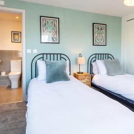 X-Large Two Bedroom & Two Bathroom Apartment With Free Evening Parking Southampton Exterior foto