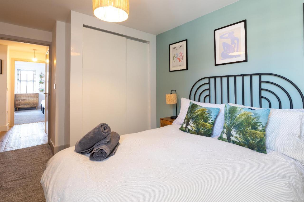 X-Large Two Bedroom & Two Bathroom Apartment With Free Evening Parking Southampton Exterior foto